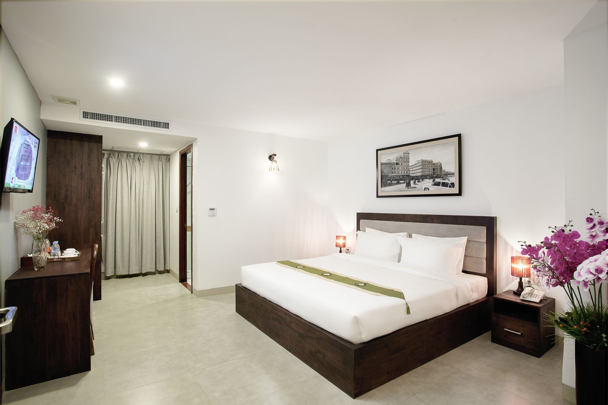 Kuch Oudom Hotel Phnom Penh Exterior foto